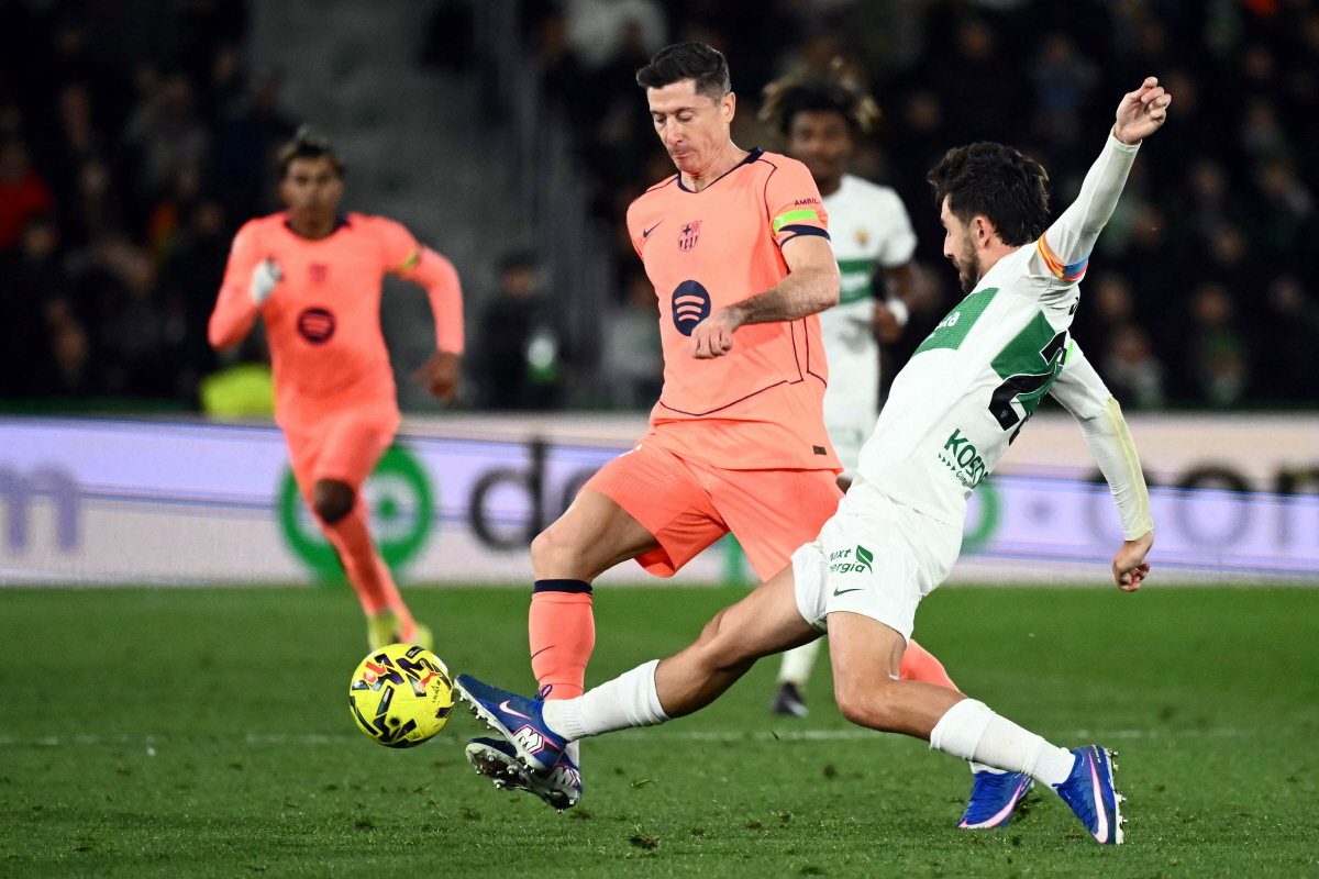 쏘니+메시 제대로 붙어보자! 레반도프스키 MLS 합류 '초대박'…재계약 …