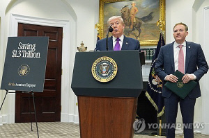 美, 온실가스 규제 근거 폐기…차량 등 배출기준 대폭 완화 전망