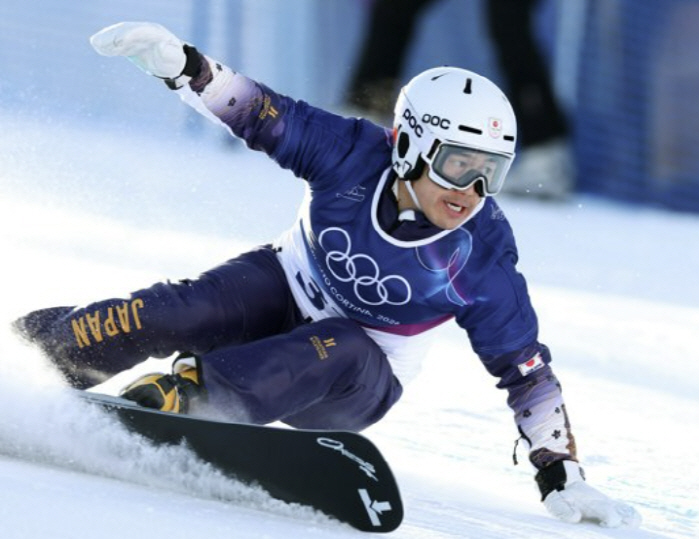 "억울합니다, 정말 억울합니다" 日 뒤흔든 실격 사건, 대국민 사과까지 …