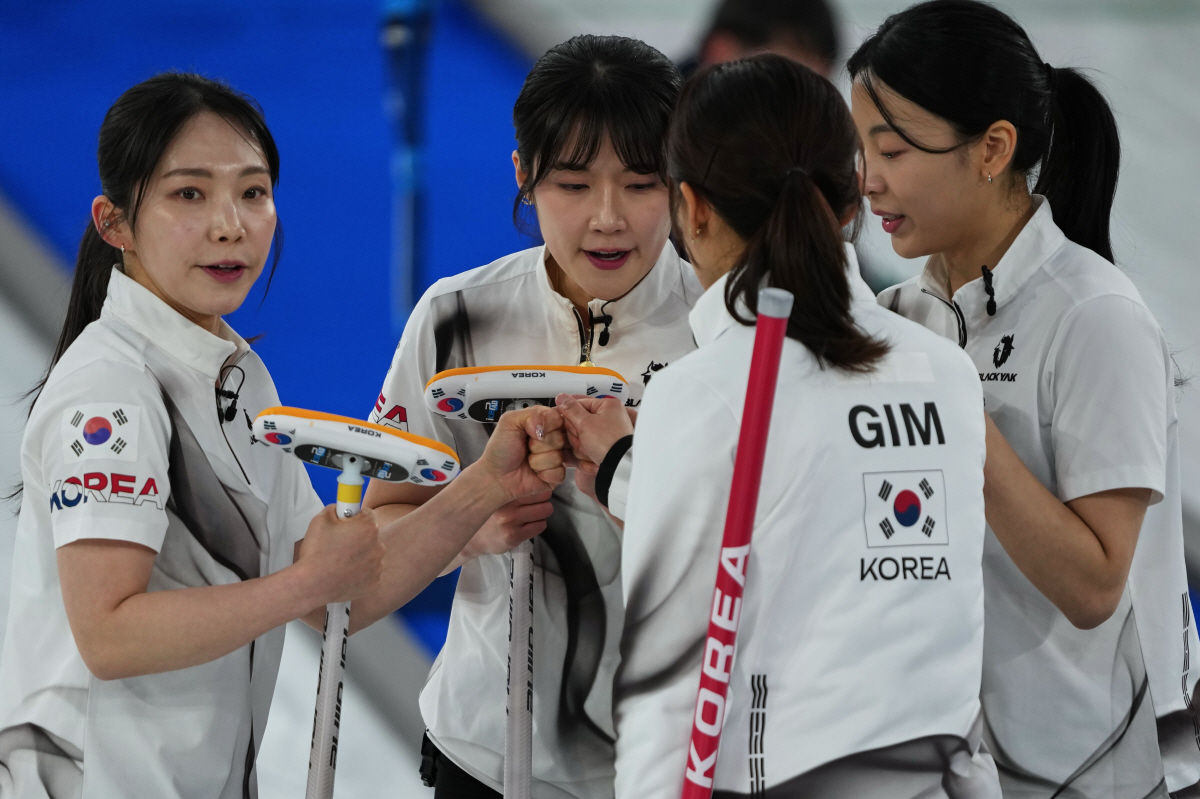 "한국 못 이길 것 같아요!" '홈팀' 이탈리아 7-2 잠재웠다…韓 여자…