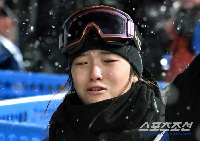 "스노보드 못 타는 삶 우울해" 최악의 위기, '부상 투혼' 新 하프파이프 여왕 만들다