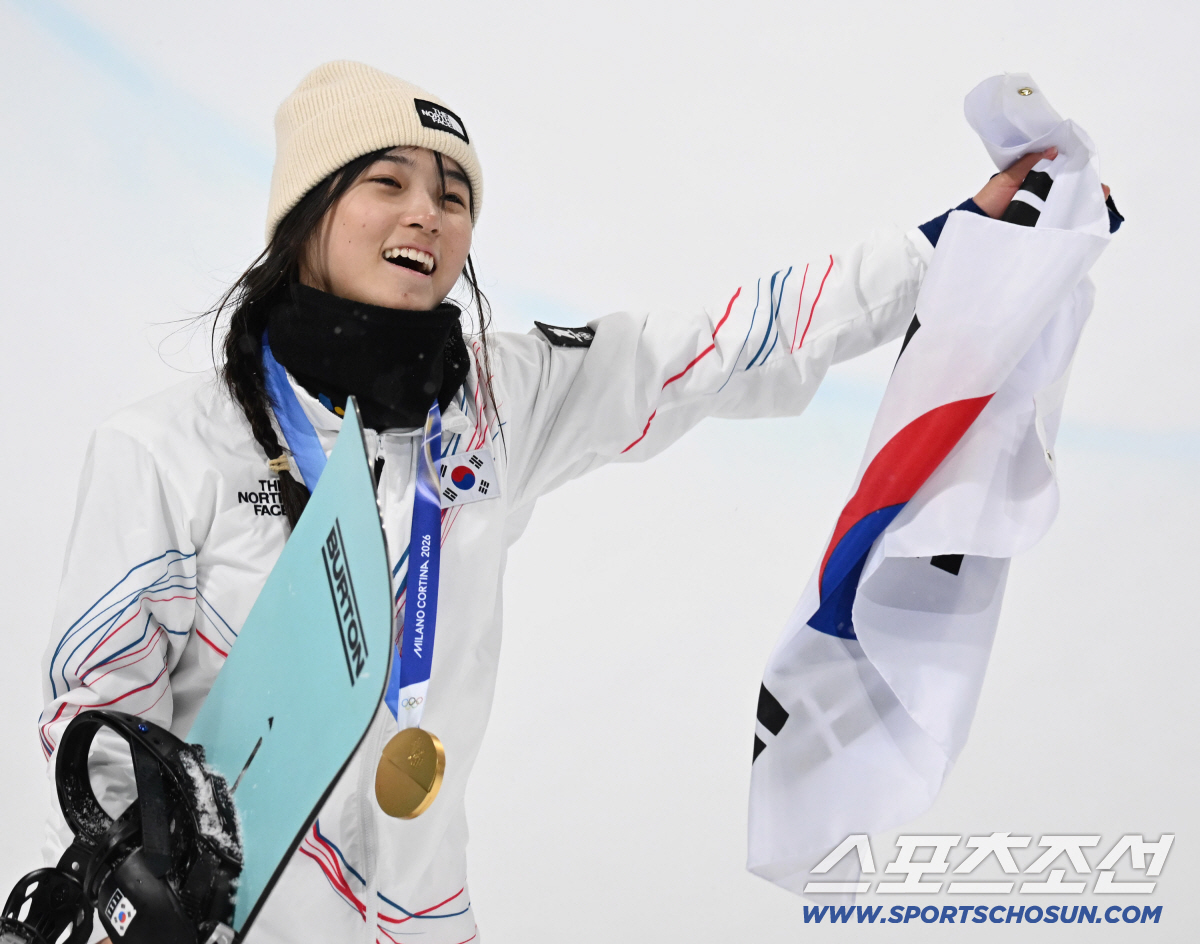 목표는 "세상에서 가장 잘 타는 선수"...17세 최가온, 첫 올림픽에서…