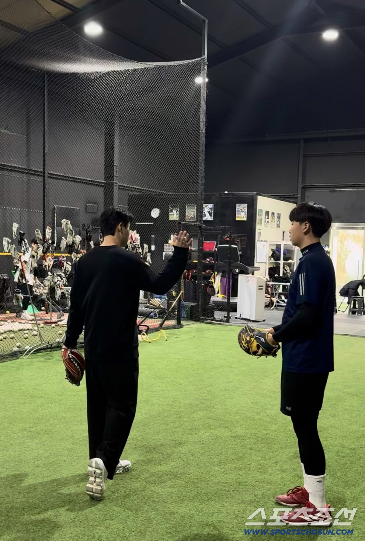 "충분히 설명해 이해시키는 게 중요해요" 지도자로 새출발 한화 암흑기 가…