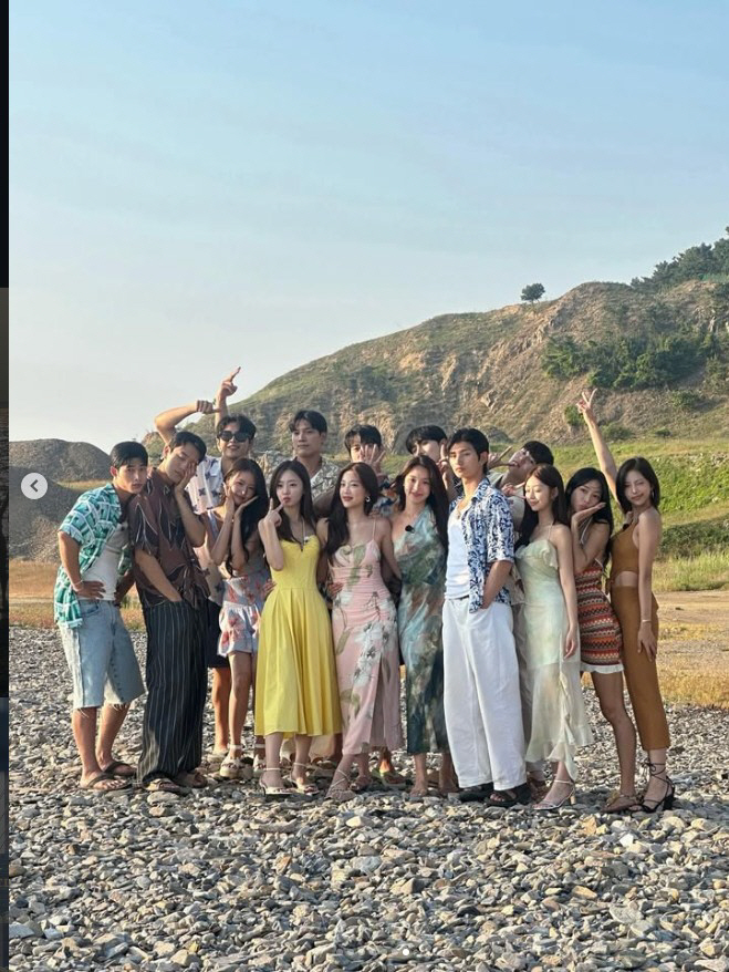 최미나수, '역대급 빌런' 논란 속 사과 "불편함 드렸다면 돌아보겠다"