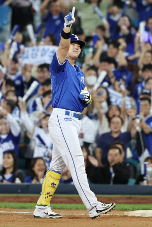 '0.405→0.423' 삼성 이적 후 처음 찍은 경이로운 수치들, '가을 영웅'→'우승 퍼즐', '완벽' 꿈꾸는 슈퍼백업, 이번엔 