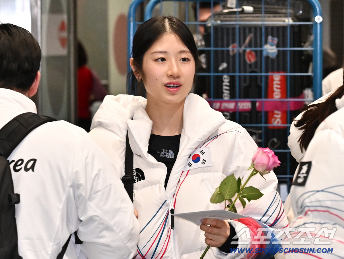 "나만의 인사법, 모두에게 웃음 드리고파" 올림픽 예열 중인 이해인, "…