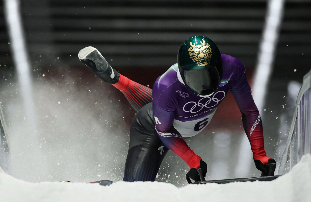 "허리 부상으로 올림픽 뛸 수 있을지 몰랐다" '투혼' 정승기 결국 참았…