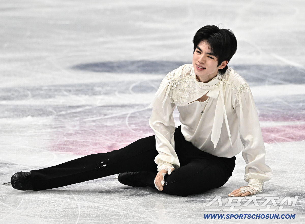 "스케이트 신는 시간, 아픈 시간이었다" 올림픽만 보고 4년을 달린 차준…