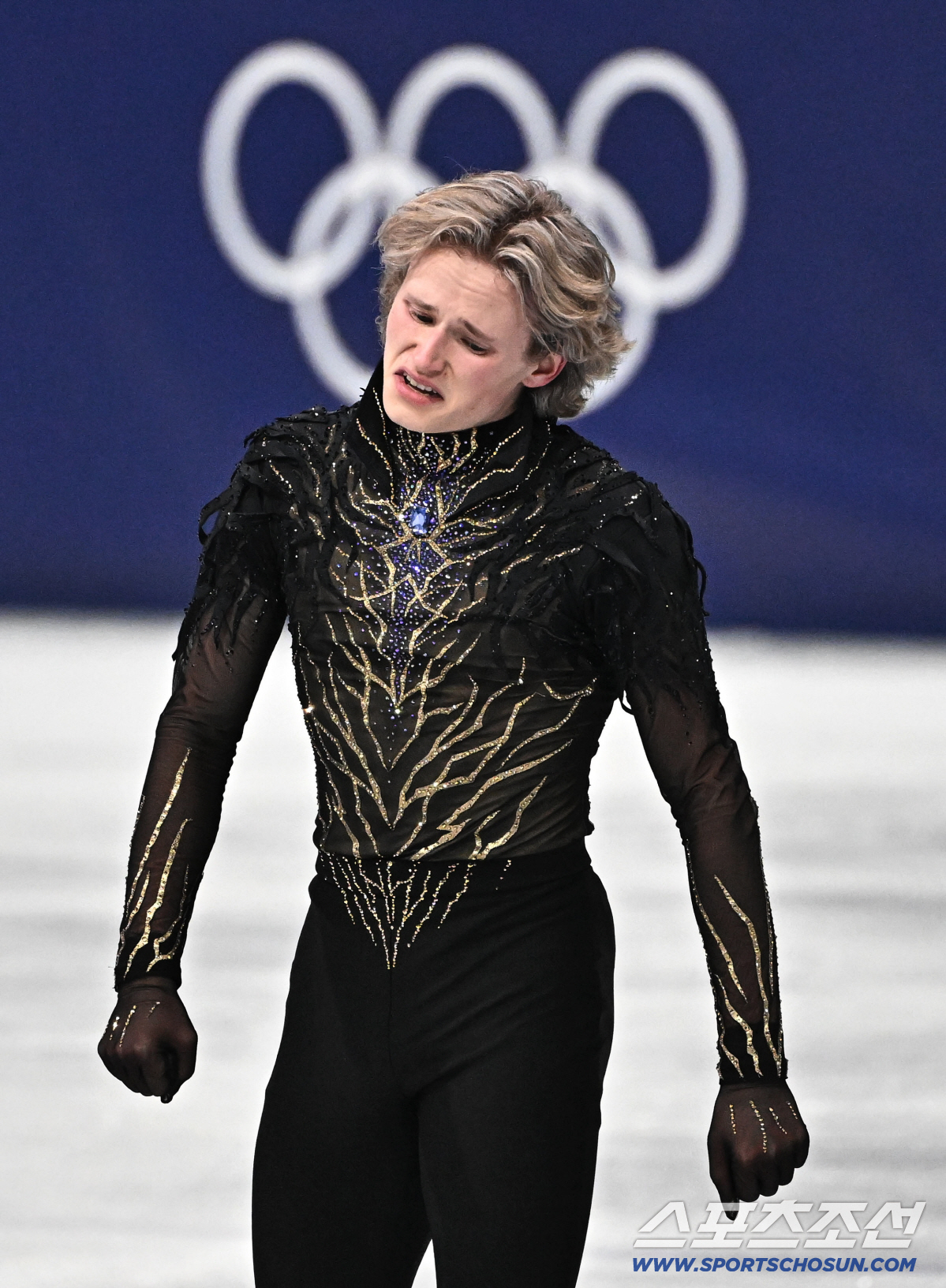 "난장판 된 밀라노" '백플립' 세계 1위 美 말리닌 '8위 침몰'→日,…