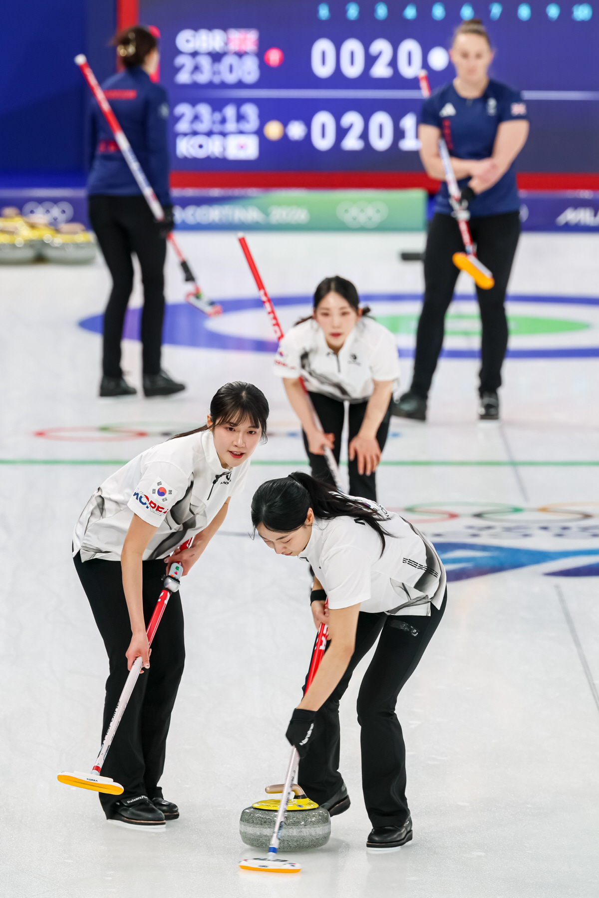 [밀라노 스토리] 대충격! 한국 '5G'에 굴욕당한 영국 女 컬링 대표팀…
