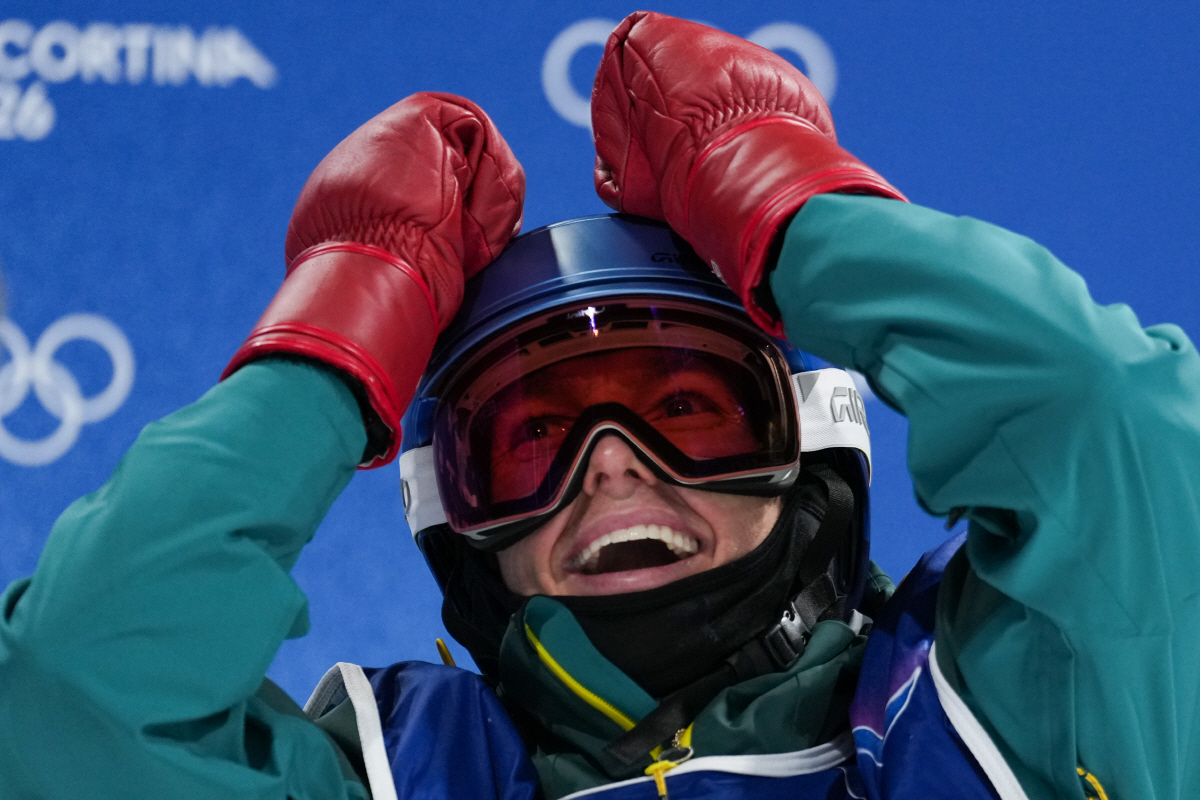 "日에 금메달 도둑맞았다" '역사에 남을 점프→금메달 불발'에 호주 '분…