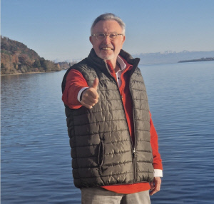 “건강 호전됐는데” ‘징기스칸’ 유명 가수, 갑작스러운 사망..향년 75세