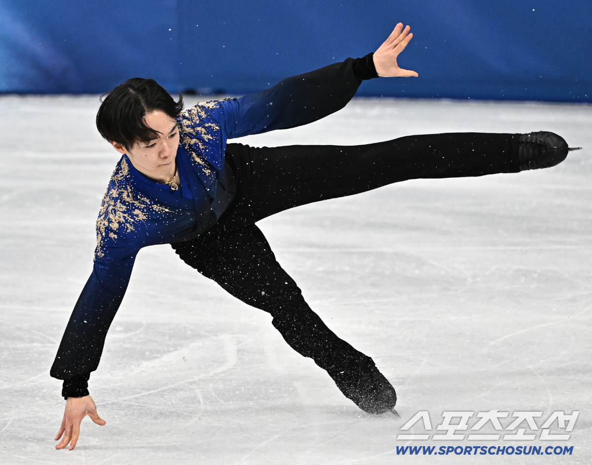 말리닌도, 가기야마도 '미끄덩, 꽈당!'→또 빙질? 빙판 위에서 좀처럼 …