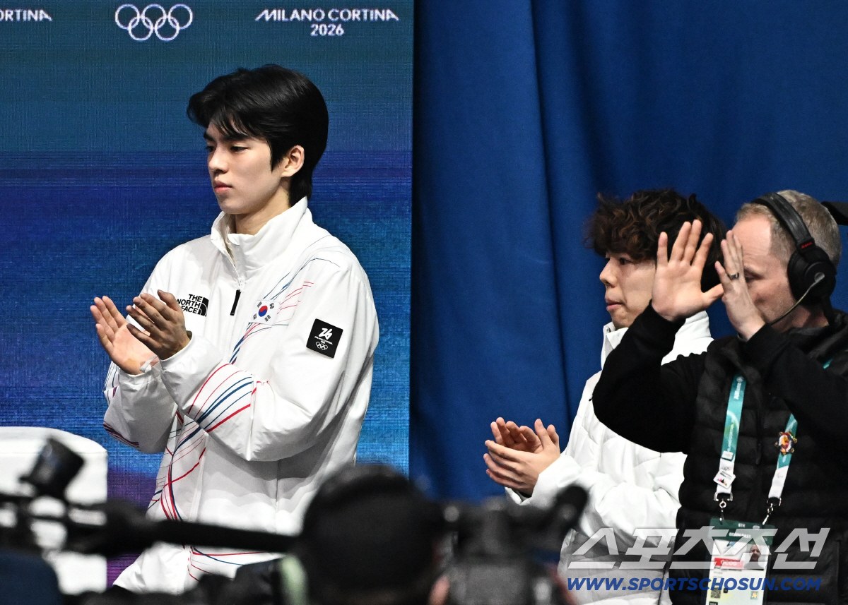 말리닌도, 가기야마도 '미끄덩, 꽈당!'→또 빙질? 빙판 위에서 좀처럼 …