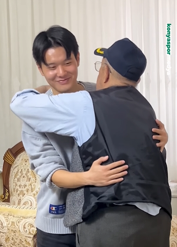 "대한민국을 위해 싸워주셔서 감사합니다" '형제의 나라'서 뛰는 조진호,…