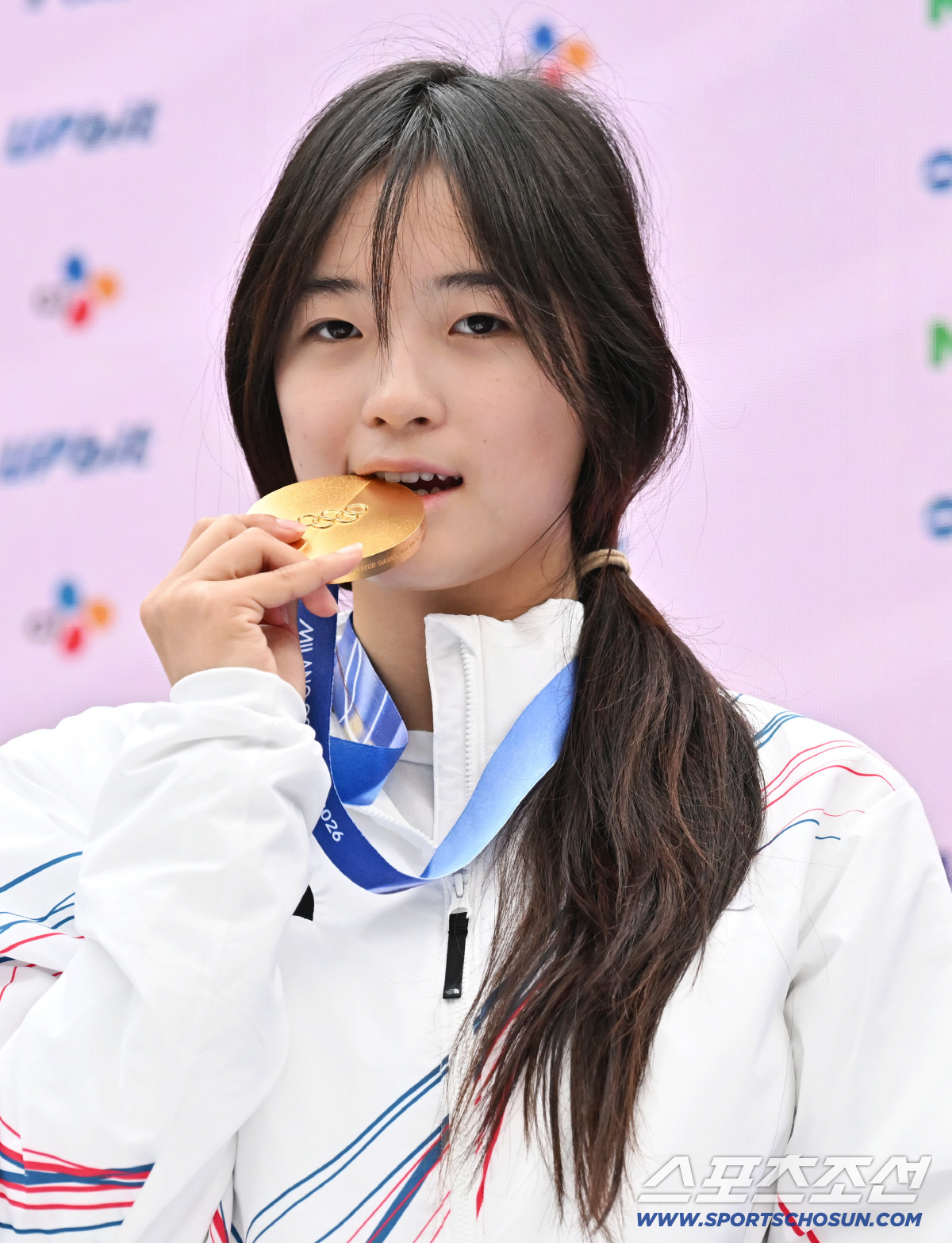 "장난 많은 아버지이자, 엄격한 코치"...'몸만 한 보드 타던 꼬마 소…