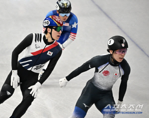 [밀라노 LIVE]'우주의 기운이 쏠리나?' 황대헌-신동민, 메달 가즈아! 행운의 결선행