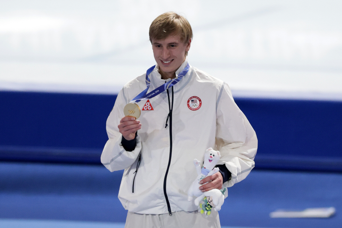 [밀라노 스토리]2010년 오노 보며 스케이터 꿈 키운 22세 美빙속괴물…