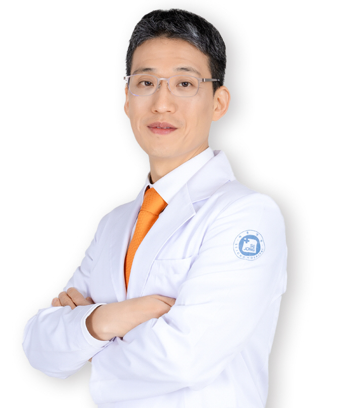 [설 명절 건강-부모님 무릎] 통증에 걷기 어려운 퇴행성 관절염…인공관절…