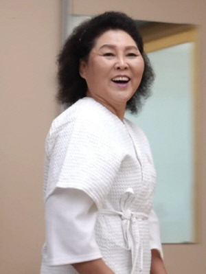 이순실, 위고비로 30kg감량 '확 달라진 비주얼'..리프팅·쌍꺼풀 설 선물까지 ('사당귀')