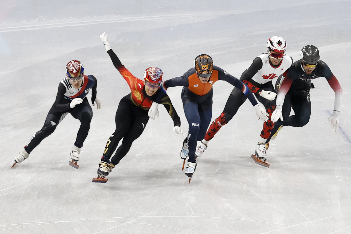 "단풍국도 못땄어" 'NO 금메달' 中의 정신 승리...中언론 '서두른다…
