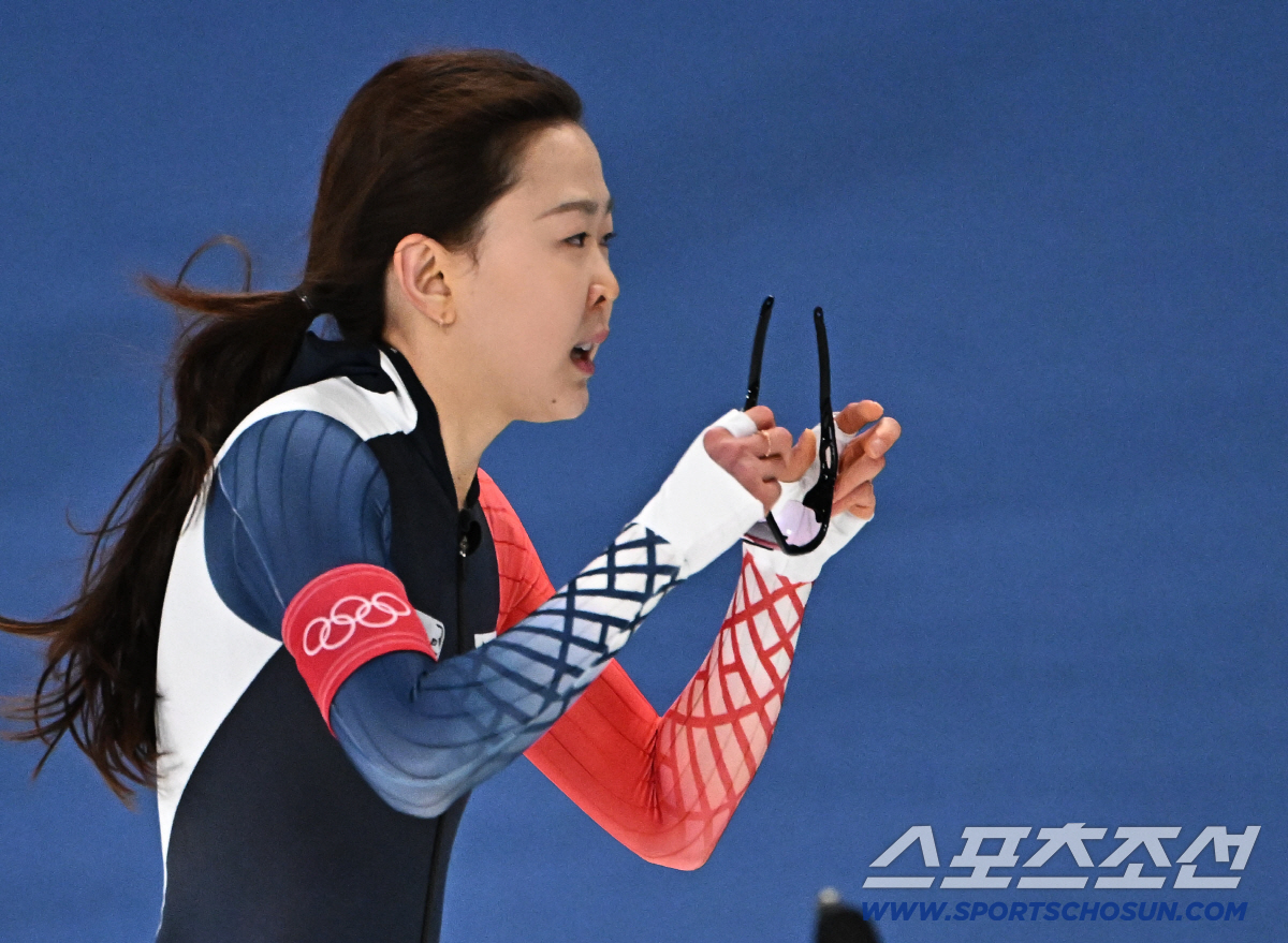 '드디어 본게임' 빙속 김민선-이나현, 주종목 500m 본격 메달 레이스…