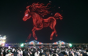 '백마야 가자'부터 '말달리자'까지…우리 대중가요 속 친숙한 馬