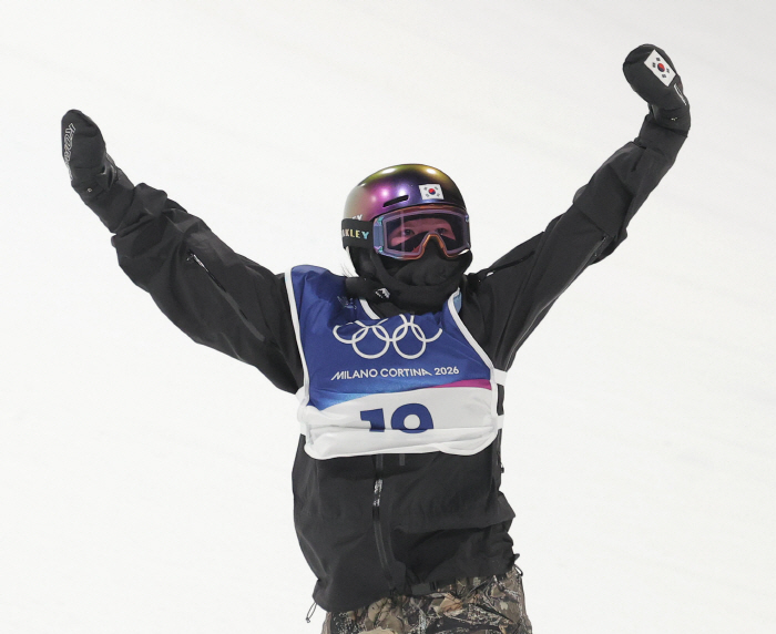 [밀라노 LIVE]설마 韓 설상 최초 멀티 메달? '빅에어 銅' 유승은, 슬로프스타일도 잘한다! 예선 3위로 결선 진출