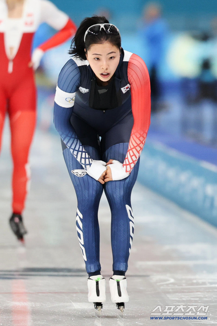 가능성 확인한 '빙속 신예' 이나현, "최선 다해서 후회 없어"→"4년 후에는 포디움"[밀라노 LIVE]