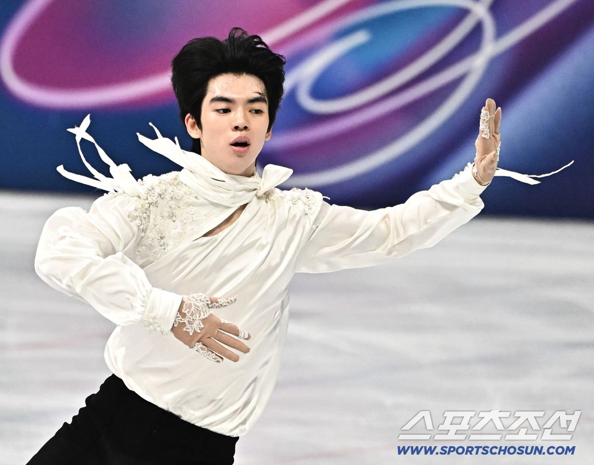 美 분노 "차준환 메달 어디 갔어", "2030년 알프스에서 출전해라".…