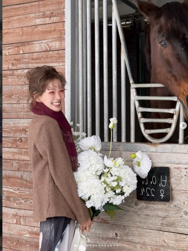 '故 최진실 딸' 최준희, 결혼 인정 후 일침 "저에게 가족은 쉽지 않아…