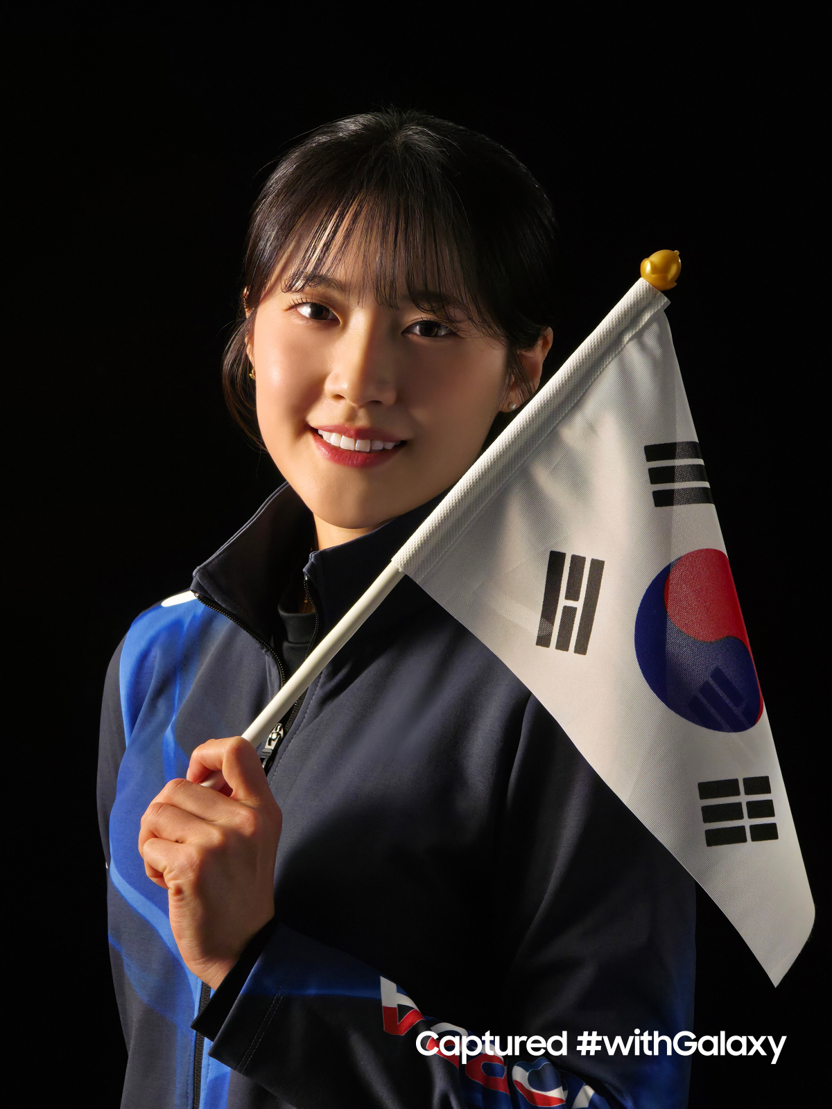 "충격적 비주얼! 반짝반짝 눈이 부셔~GGGGG" 실력X미모 다 가진 女…