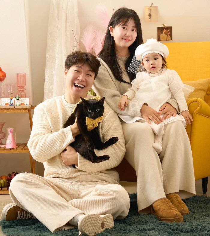 박수홍 16개월 딸, 광고 17개 찍더니 가족 중 '최고' 부자...