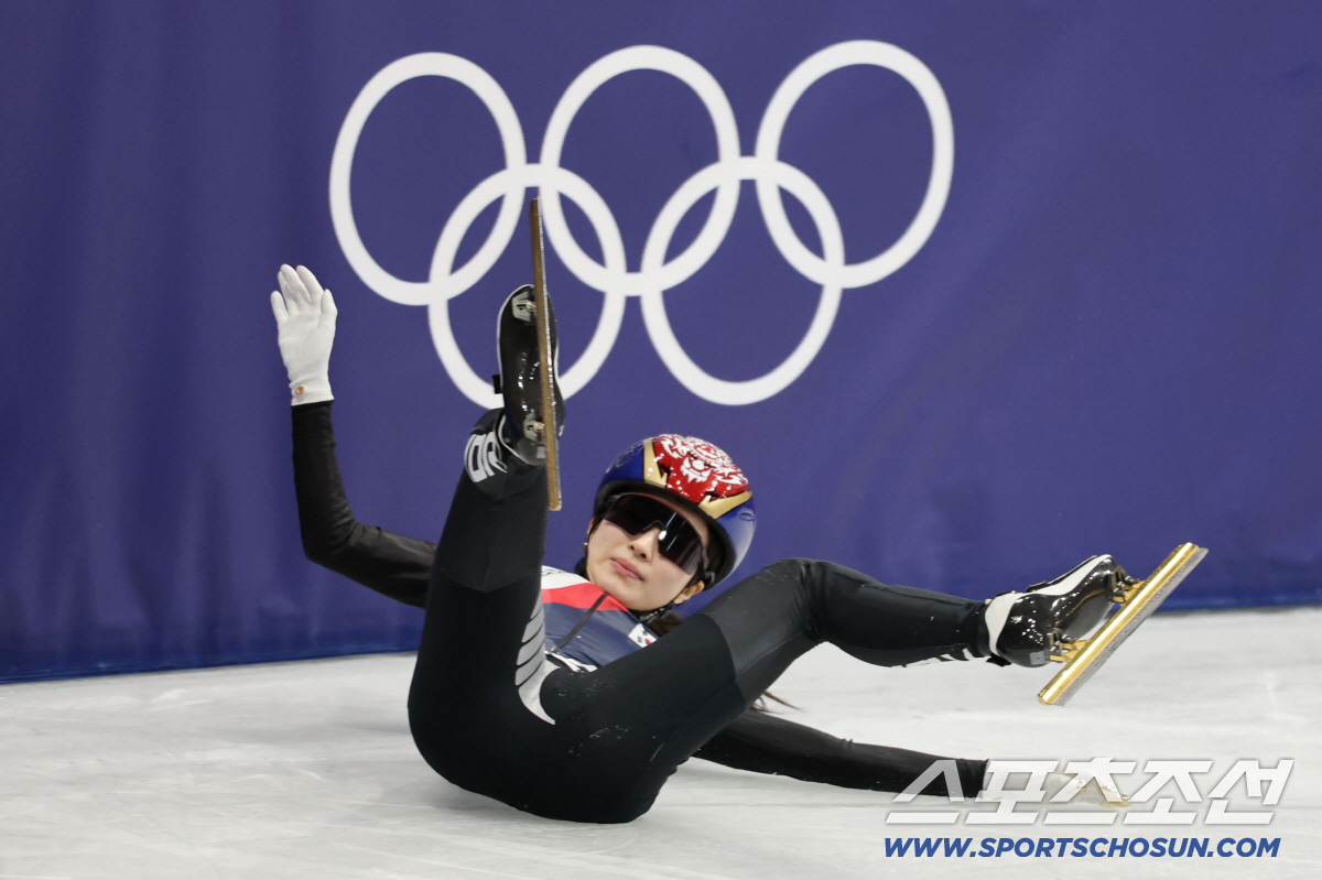 '왜 이렇게 韓 기대주 괴롭히나' 김길리, 이번엔 뜻밖의 '나쁜손' 피해…