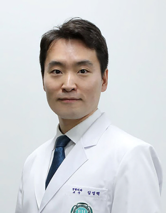 [설 연휴 응급대처-허리통증] 반드시 병원을 방문해야 하는 요통 신호는?