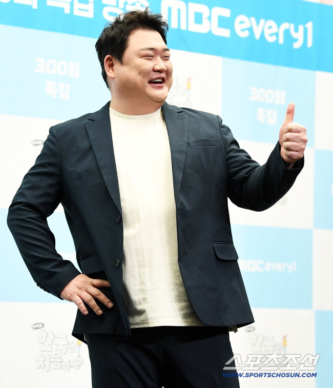 김준현, '팬 무시' 논란..엇갈린 목격담 "기분 더러워" vs "그런 …