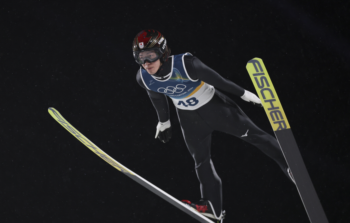 일본 국민적 분노 폭발, "억울하고, 분하다" 은메달 강탈 사건 발발..…