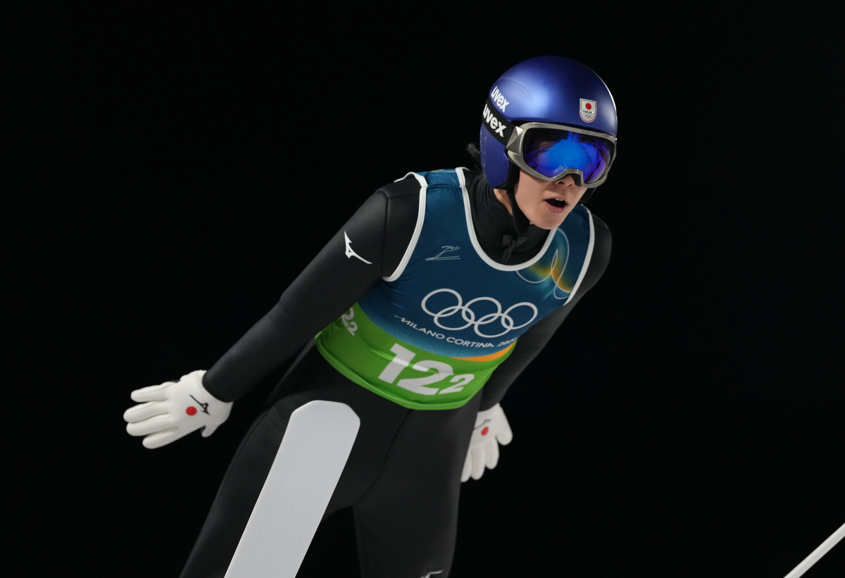 일본 국민적 분노 폭발, "억울하고, 분하다" 은메달 강탈 사건 발발..…