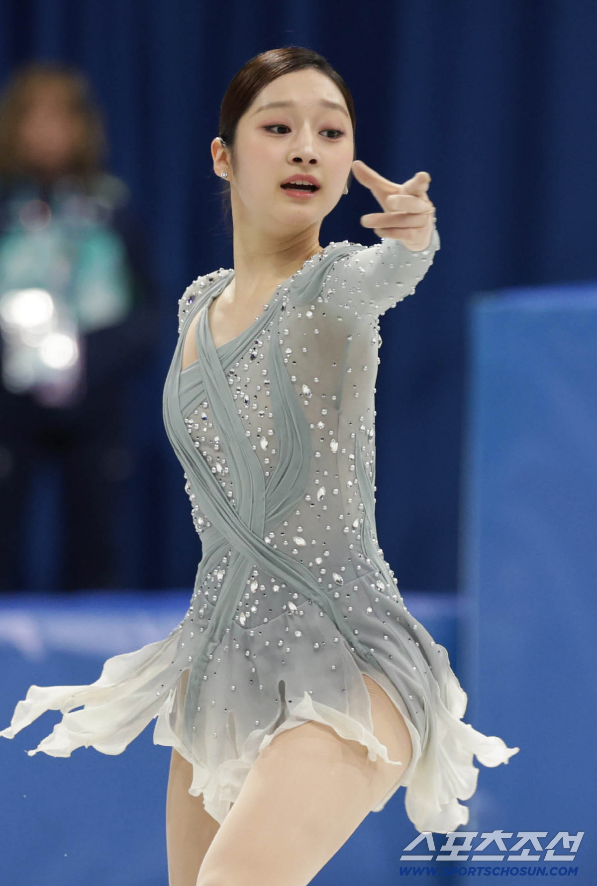 [밀라노 LIVE]"아쉬운 점프 실수!" '인간토끼' 신지아, 女 쇼트 …