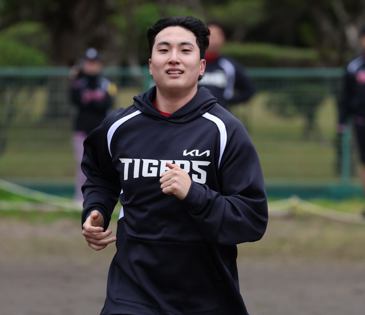 선동열 뛰어넘고도 연봉 삭감 철퇴, 인정하고 진화한다…"무조건 잘해야죠,…