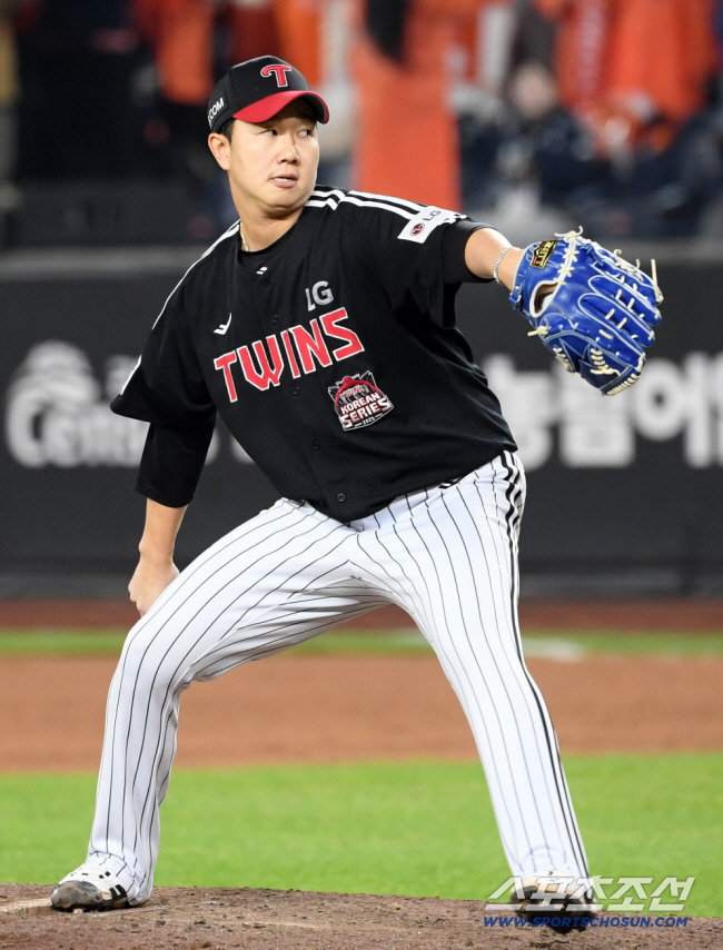 문동주→원태인→이젠 믿을맨까지…또 시작된 류지현호 고뇌, 누굴 뽑아야 하…