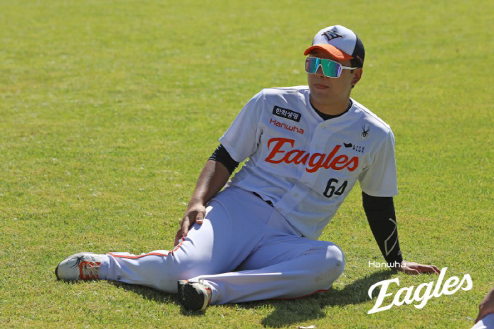 "오히려 독이 됐어요" 1년 전 '제구'로 캠프 평정한 신인…'20억 F…