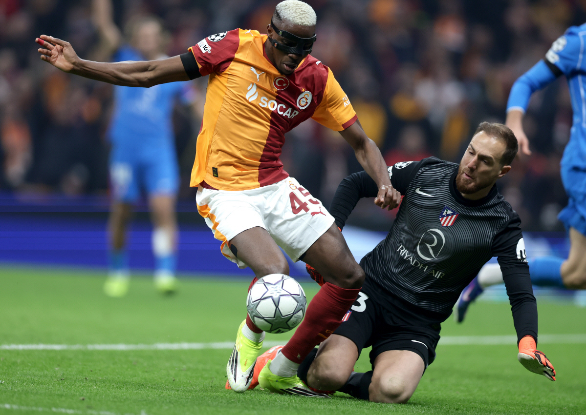 "나폴리, 나를 개처럼 부려 먹었어" 유베 아닌 튀르키예로 간 세리에A …