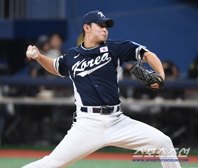 '1군 살아남기' 달성한 157km 1라운드 신인 →올해 3가지 목표. …