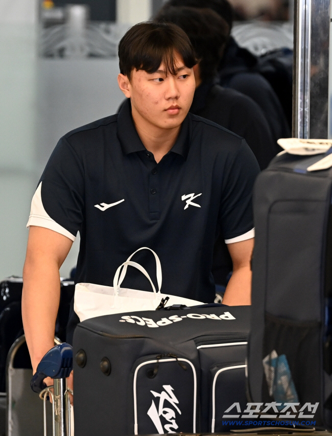 이젠 화도 안날 지경...오브라인까지 빠지면, 김택연-배찬승 중 누가 합…