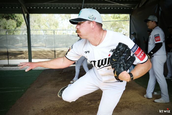평균 150㎞ 괴력투! "힘이 느껴진다" 폭풍찬사…'다저스 출신' 명불허전 1선발 존재감 보여줄까 [SC포커스]