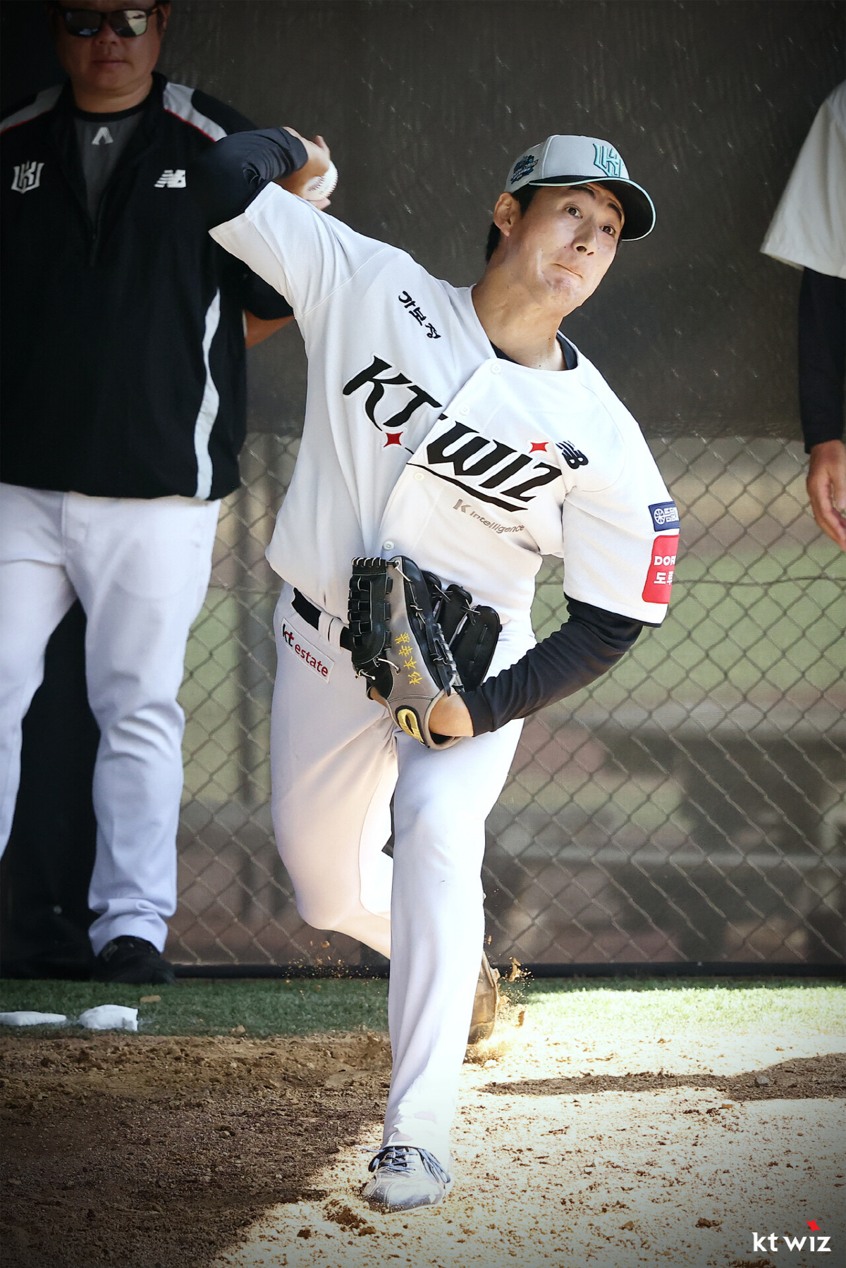 평균 150㎞ 괴력투! "힘이 느껴진다" 폭풍찬사…'다저스 출신' 명불허…