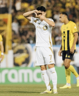 '韓 축구 초대박, 첫 경기부터 미쳤다' 1골-3도움 평점 10점 만점 대폭발! 손흥민, 몸풀듯 62분 출전.. LAFC 6-1 북중미챔피언스컵 대승