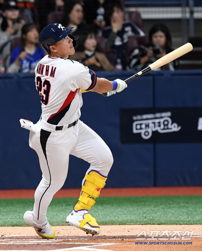 "한국의 트라웃!" 이 정도 찬사까지? 미국까지 홀린 '근육맨'…WBC …