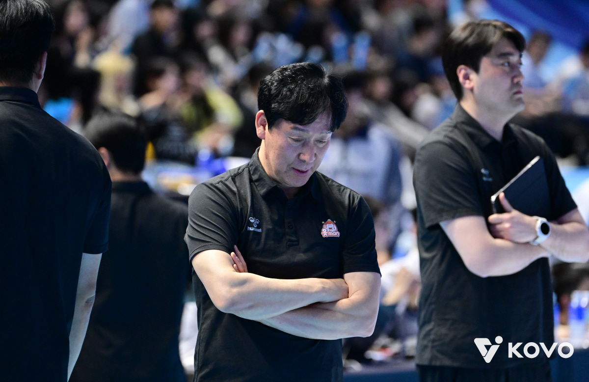 "창피하고 부끄럽다" 분노 아닌 실망?…환갑 넘은 노장의 탄식 "프로답지…